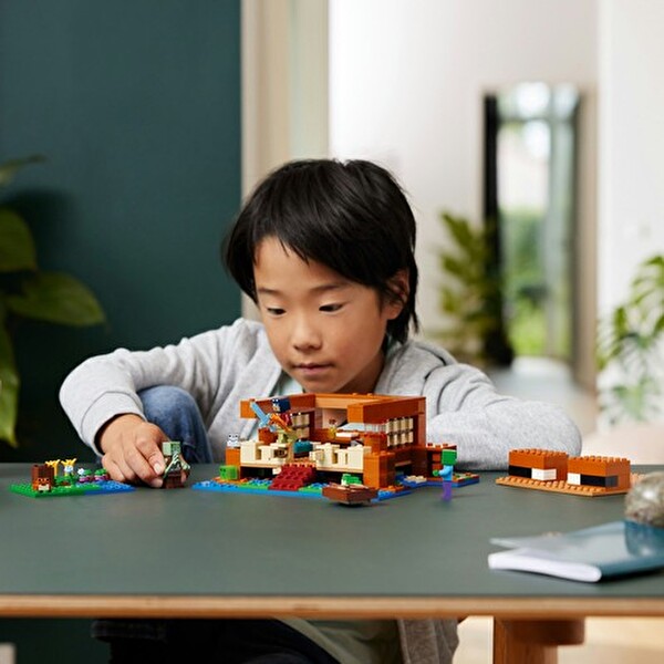 LEGO Minecraft Kurbağa Evi 21256