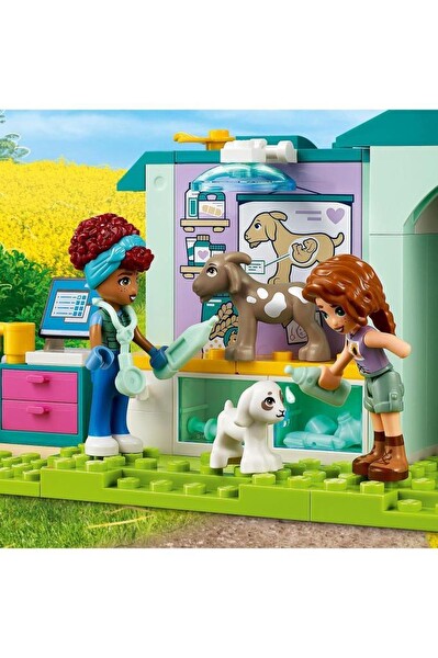 LEGO Friends Çiftlik Hayvanı Veteriner Kliniği 42632