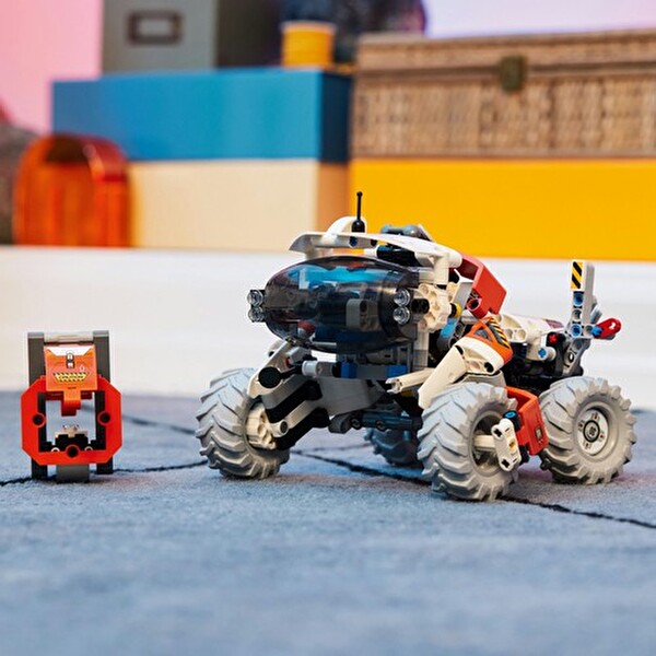 LEGO Technic Yüzey Uzay Yükleyicisi LT78 42178
