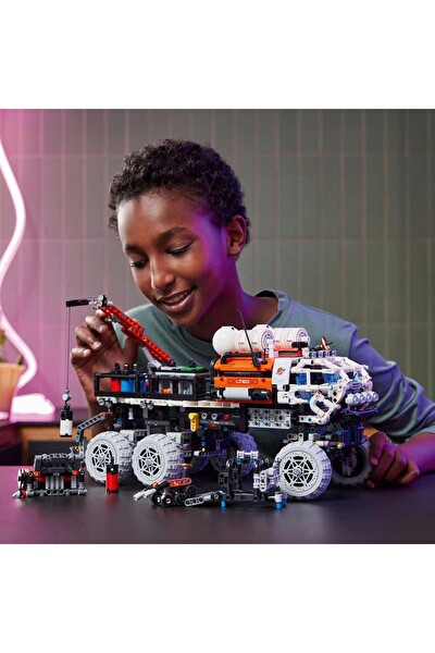 LEGO Technic Mars Ekibi Keşif Aracı 42180
