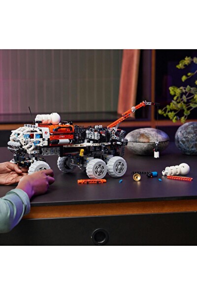LEGO Technic Mars Ekibi Keşif Aracı 42180