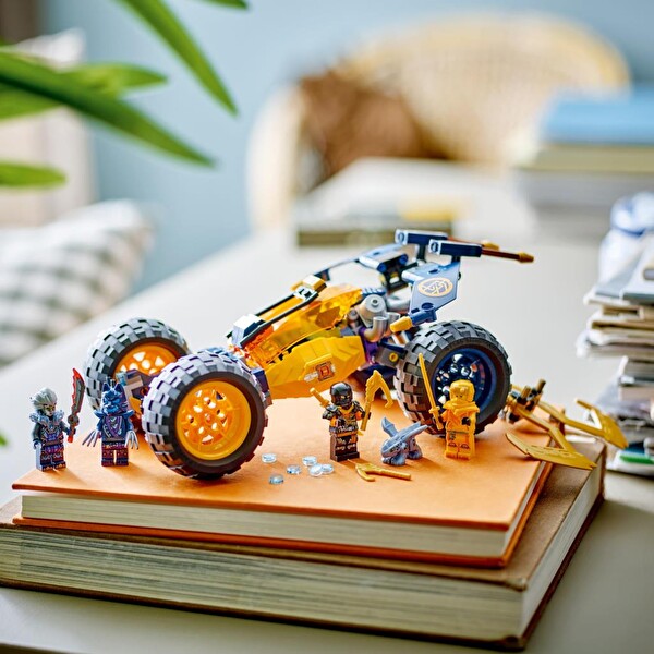 LEGO NINJAGO Arin’in Ninja Arazi Buggy Arabası 71811