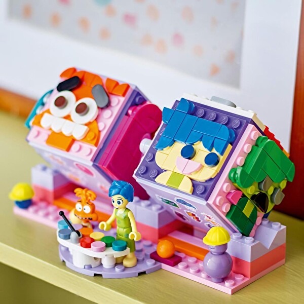 LEGO Disney Pixar Ters Yüz 2 Duygu Küpleri 43248