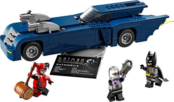 LEGO DC Batmobile ile Batman Harley Quinn ve Mr. Freeze'e Karşı 76274