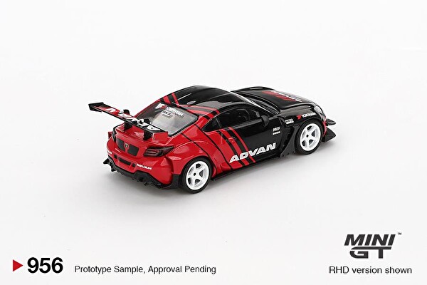 Mini GT Toyota GR86 HKS Type R Advan 2022 Tokyo Auto Salon 956