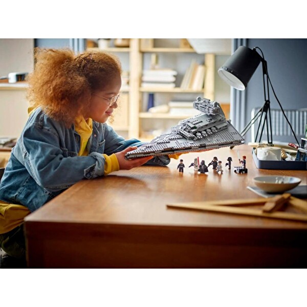 LEGO Star Wars İmparatorluk Yıldız Destroyeri 75394