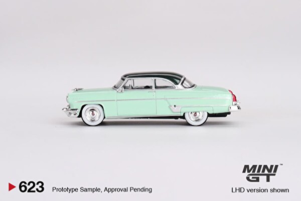 Mini GT Lincoln Capri 1954 Parklane Green Bloomfield Green Oyuncak Araç 623