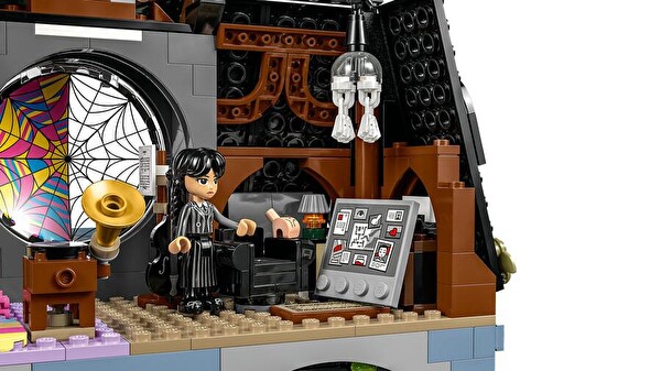 LEGO Wednesday ve Enid'in Yurt Odası 76781