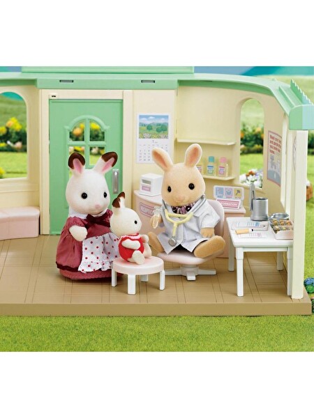 Sylvanian Families Kasaba Doktoru Oyun Seti 5729