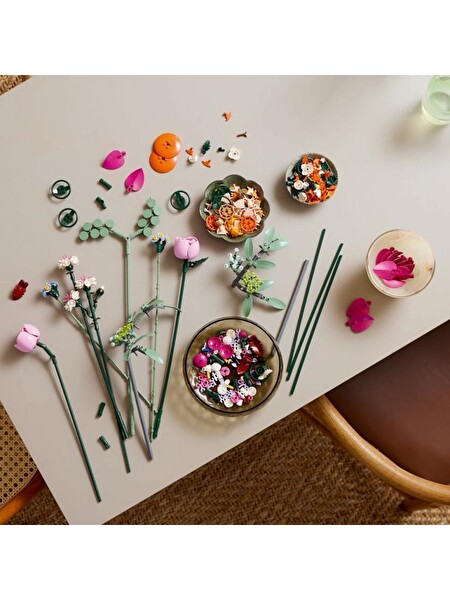 LEGO Botanicals Pembe Çiçek Buketi 10342