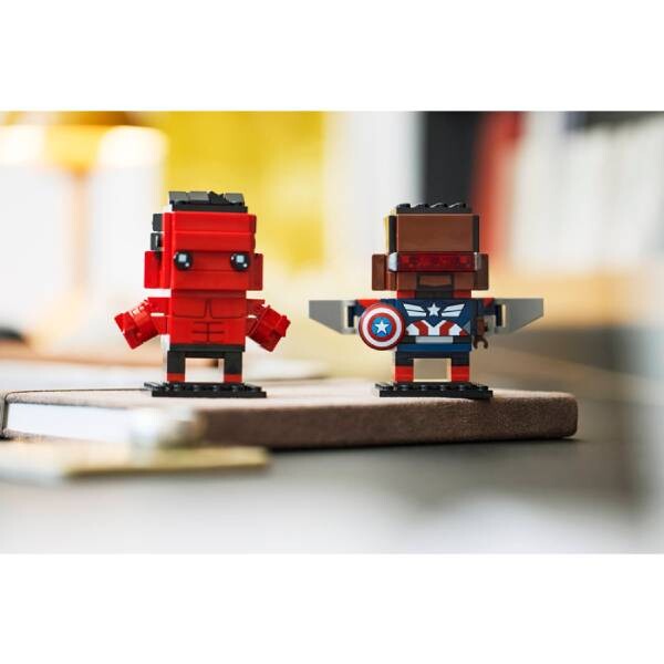 LEGO Kaptan Amerika ve Red Hulk Figürleri 40668