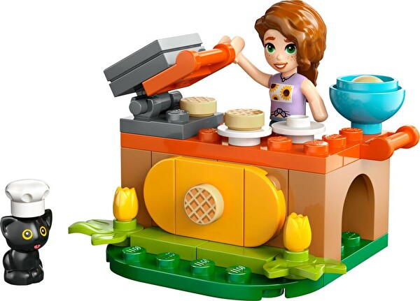 LEGO Friends Autumn'un Waffle Standı 30696