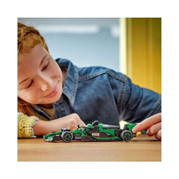 LEGO Speed Champions Kick Sauber F1 Team C44 Yarış Arabası 77247