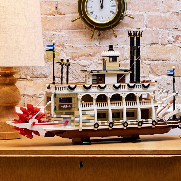 LEGO Ideas Buharlı Nehir Gemisi 21356