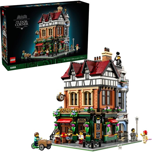 LEGO Icons Tudor Corner Köşesi Modular 10350