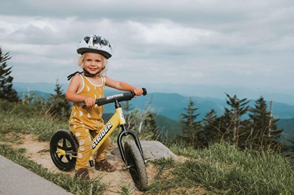 Strider 12 Sport Sarı Denge Bisikleti