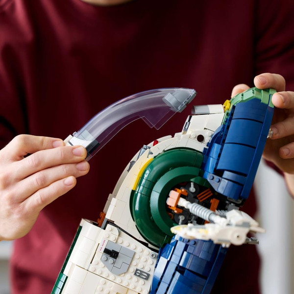LEGO Star Wars Jango Fett'in Firespray Sınıfı Starship’i 75409