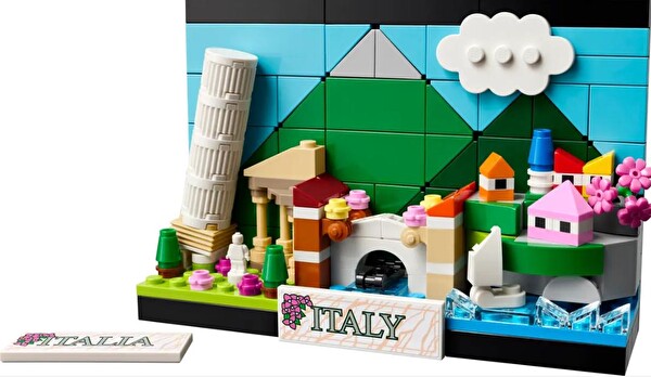 LEGO Creator Italy Postcard 40818