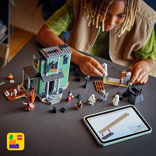LEGO Creator 3'ü 1 Arada Hayaletli Köşk 31167