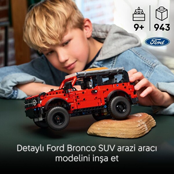 LEGO Technic Ford Bronco SUV 42213