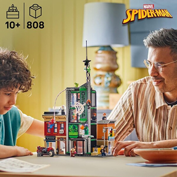 LEGO Marvel Örümcek Adam Oscorp'a Karşı 76324