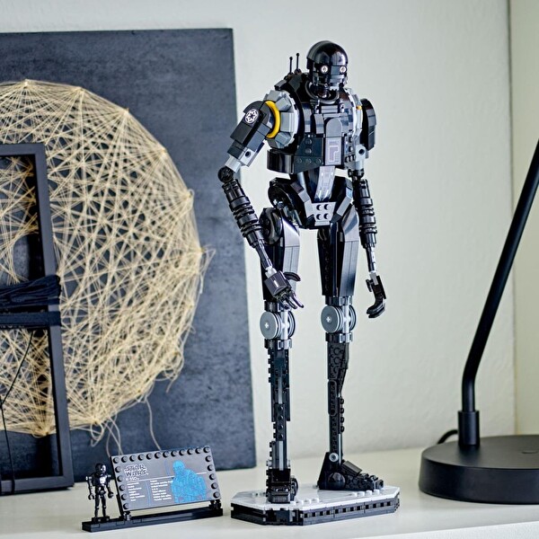 LEGO Star Wars Andor K-2SO Güvenlik Droidi 75434