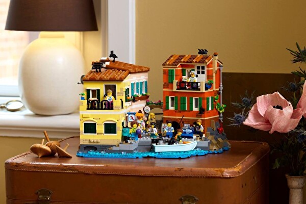LEGO İtalyan Rivierası 21359