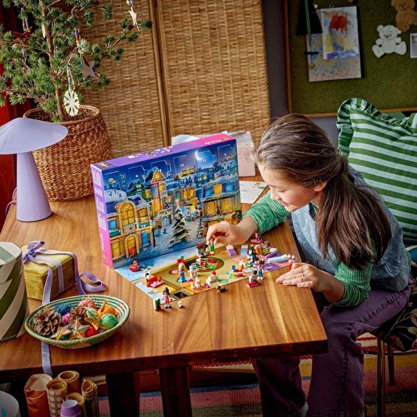 LEGO Friends 42668 Friends Advent Calendar 2025