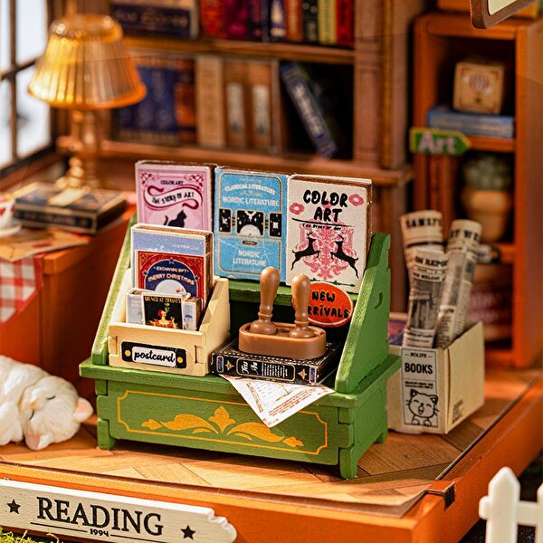 Rolife DS040 The Muse Bookshop DIY Minyatür Kitabevi Maketi 3D Model Kit