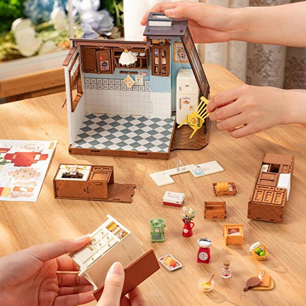 Rolife DG172 Baking Kitchen DIY Minyatür Ev Maketi 3D Model Kit