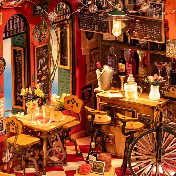 Rolife DG173 Cheers Bar & Dining DIY Minyatür Bar ve Restoran Maketi 3D Model Kit