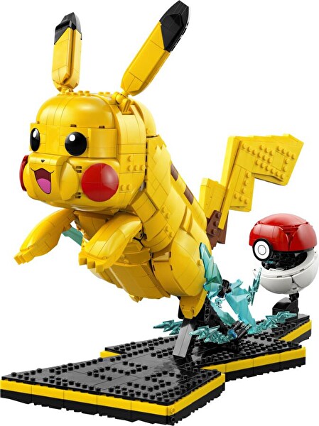 LEGO Pokemon Pikachu and Poké Ball 72152