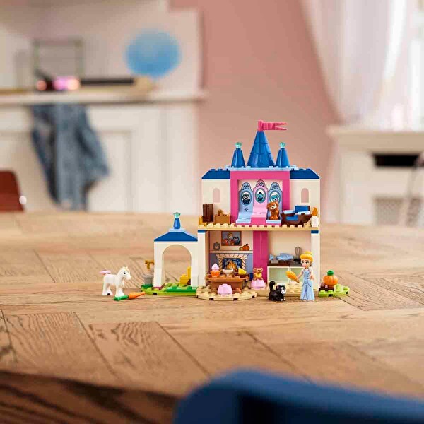 LEGO Disney Princess Sindirella Hayvan Dostları Şatosu 43283