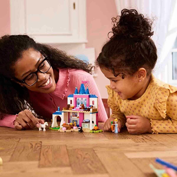 LEGO Disney Princess Sindirella Hayvan Dostları Şatosu 43283