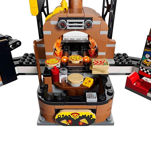 LEGO City Araçlarla Pizza Dağıtım Deneyimi 60496