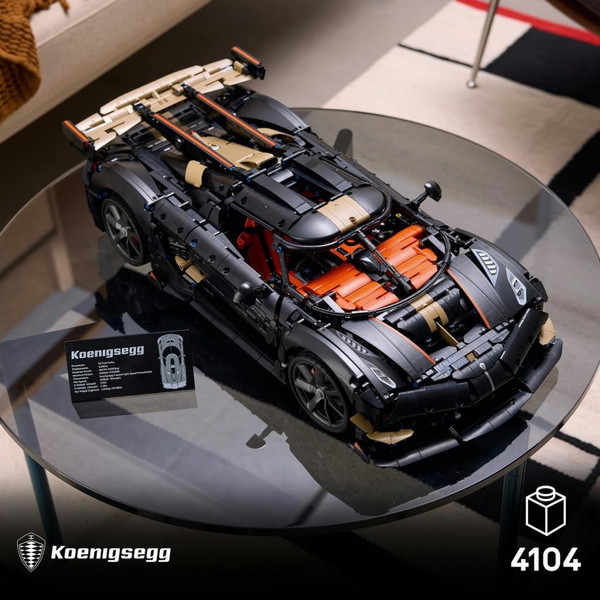LEGO Technic Koenigsegg Sadair’s Spear Mega Araba 42232