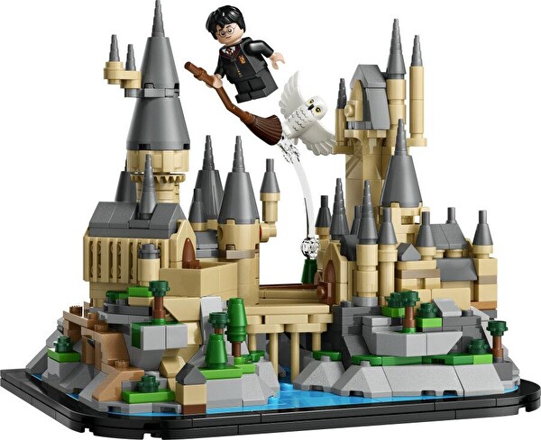 LEGO Harry Potter Mini Hogwarts Şatosu 40975