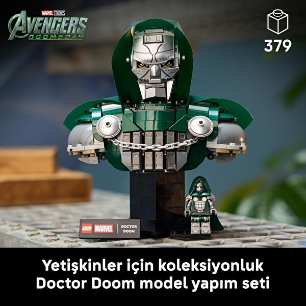 LEGO Marvel Doktor Doom Büstü 76345