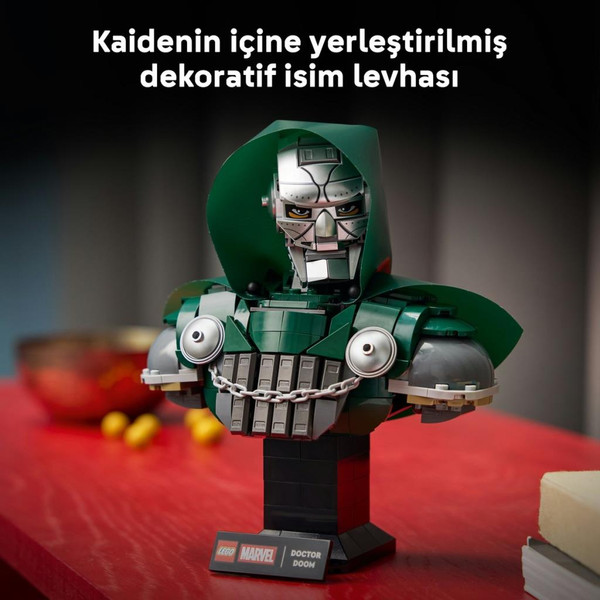LEGO Marvel Doktor Doom Büstü 76345
