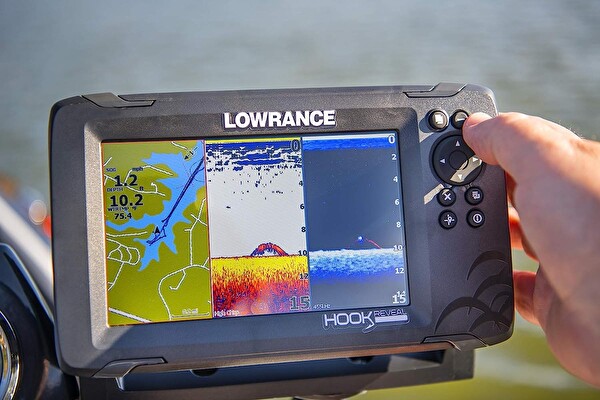Lowrance HOOK Reveal 5 SplitShot 5