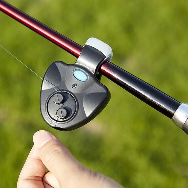 Valkyrie Yüksek Sesli LED Işıklı Klipsli Alarm Evrensel Uyum Olta Balık Kamış Alarmı