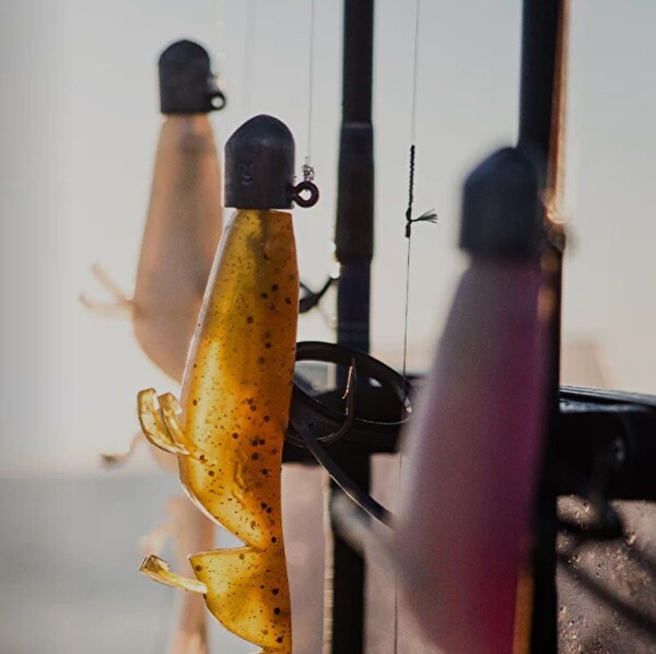 Daiwa Bait Junkie Prawn Soft Bait Silikon Karides Yem MUD BLOOD UV-6 CM