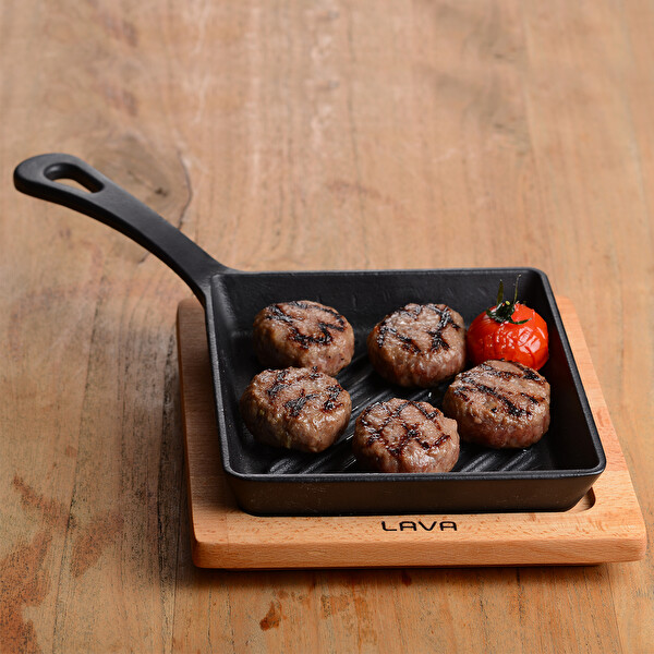 Lava Döküm Kayın Ahşap Altlıklı Döküm Demir Yekpare Saplı 16x16 CM Mini Kare Izgara Tava LV ECO P GT 1616 K4