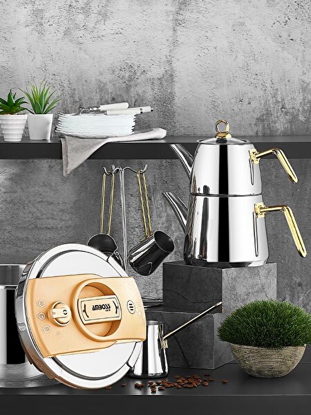 Amboss Diamond Paslanmaz Çelik Gold Kulplu 18 Parça Çeyiz Seti