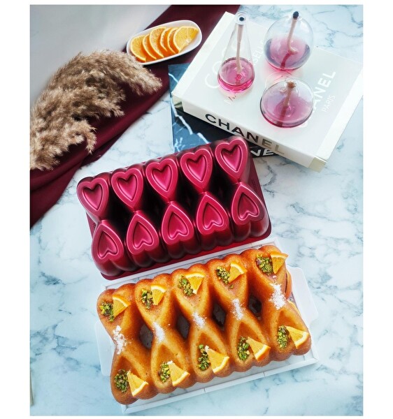 Amboss Baton Kırmızı Kek Kalıbı