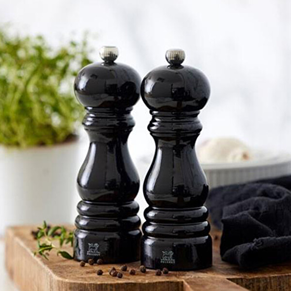 Peugeot Paris Ahşap Siyah Lake Karabiber Ve Tuz Değirmeni 18 CM