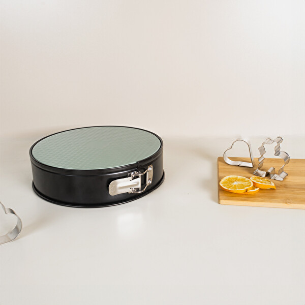 Guardini Kelepçeli Kek Kalıbı Açık Yeşil 26 CM