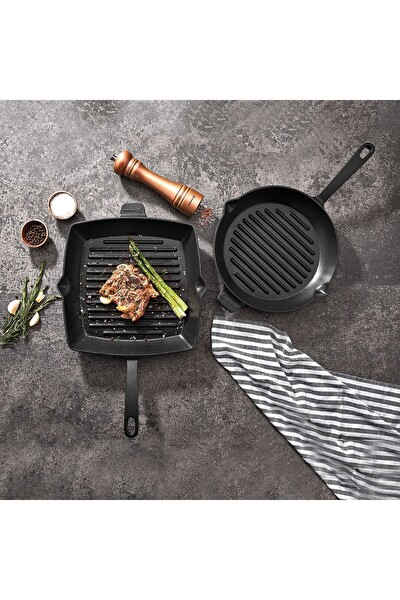 Korkmaz Casta Kırmızı 30 CM Kare Grill Döküm Tava A2848-1