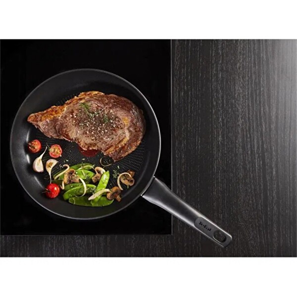 Tefal 3X Titanium Ultimate Force Tava 20 CM