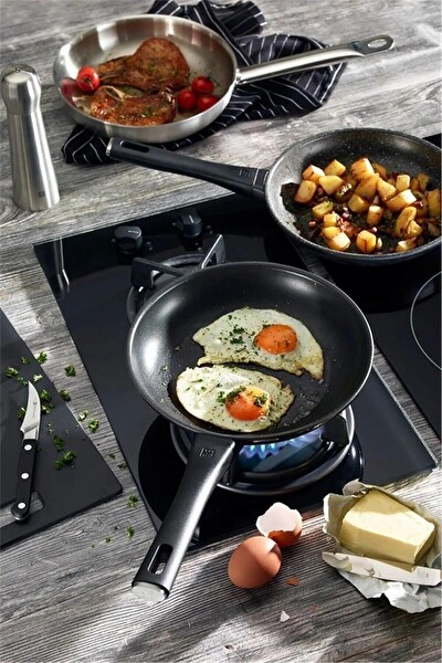 Zwilling Madura Plus 24 CM Granit Kızartma Tava 662992460